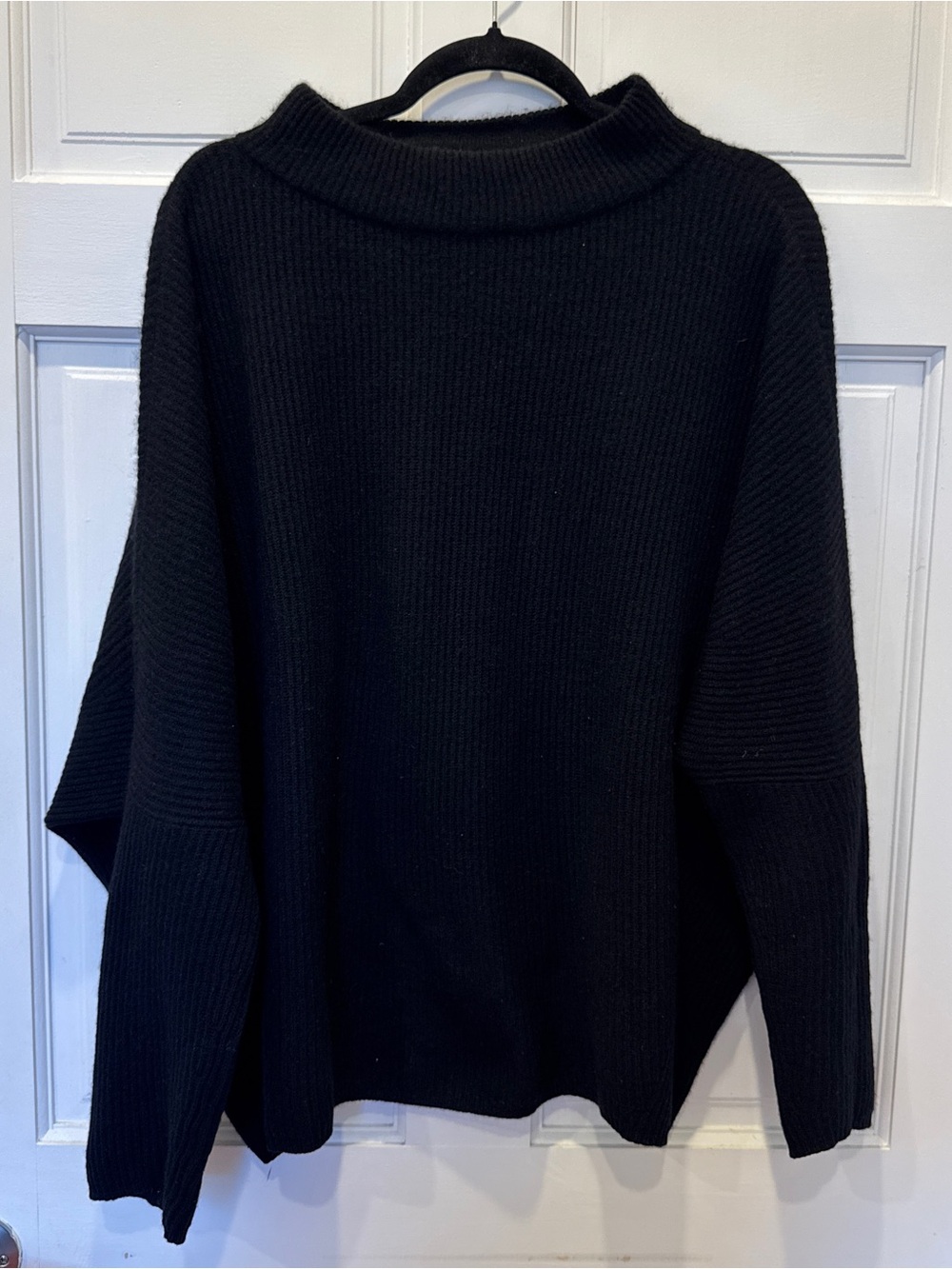 Lord & Taylor 100% Cashmere Black Oversized Poncho Sweater XL Quiet Luxury